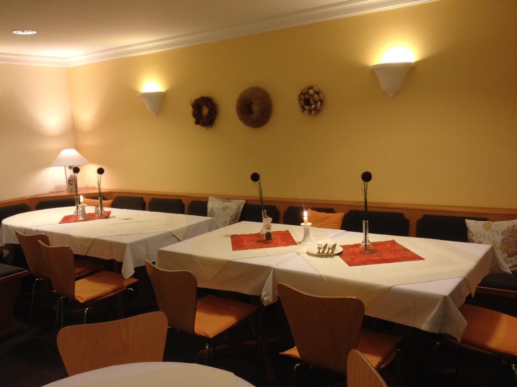 Linde Restaurant & Hotel Nussloch Экстерьер фото