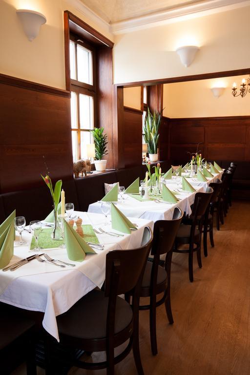 Linde Restaurant & Hotel Nussloch Экстерьер фото